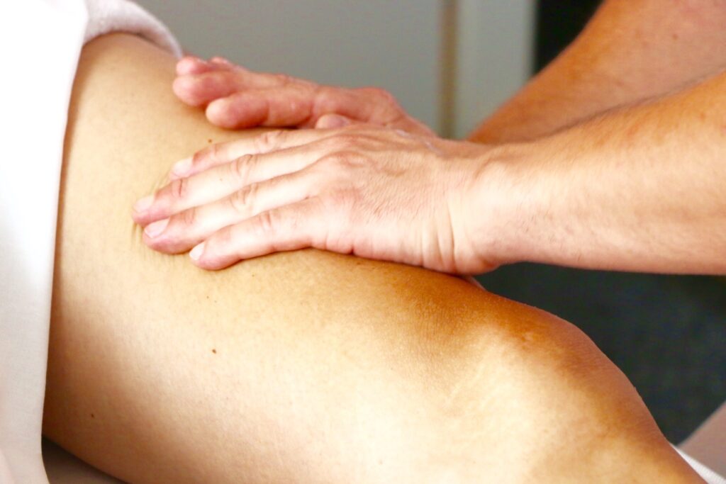 Drainage lymphatique manuel de la cuisse